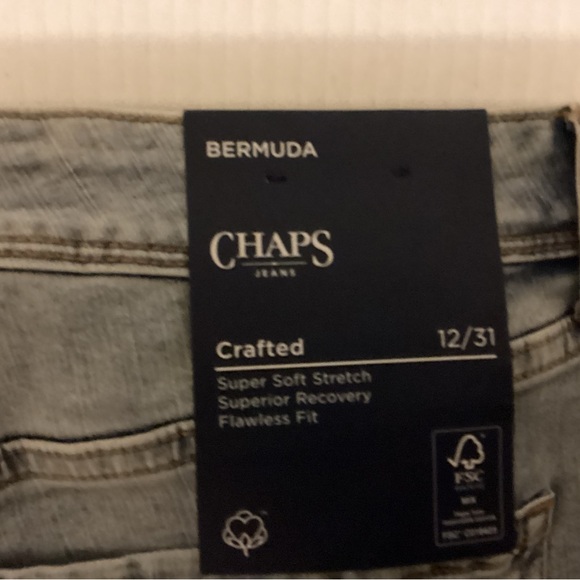 Chaps Denim Cuffed Shorts Bermuda 12/31 button fly - Picture 3 of 6